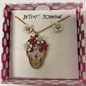 Betsey Johnson Skull Set